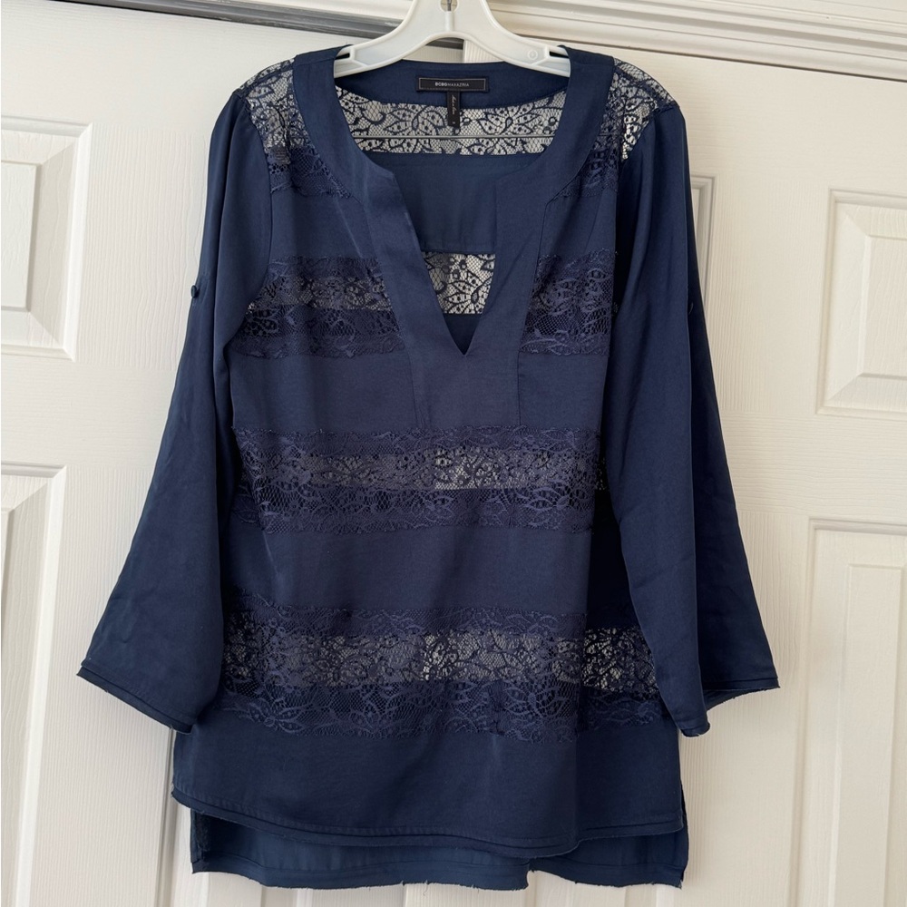 BCBGMaxAzria Navy Lace-Panel V-Neck Blouse, side slits, roll tab sleeves. Medium